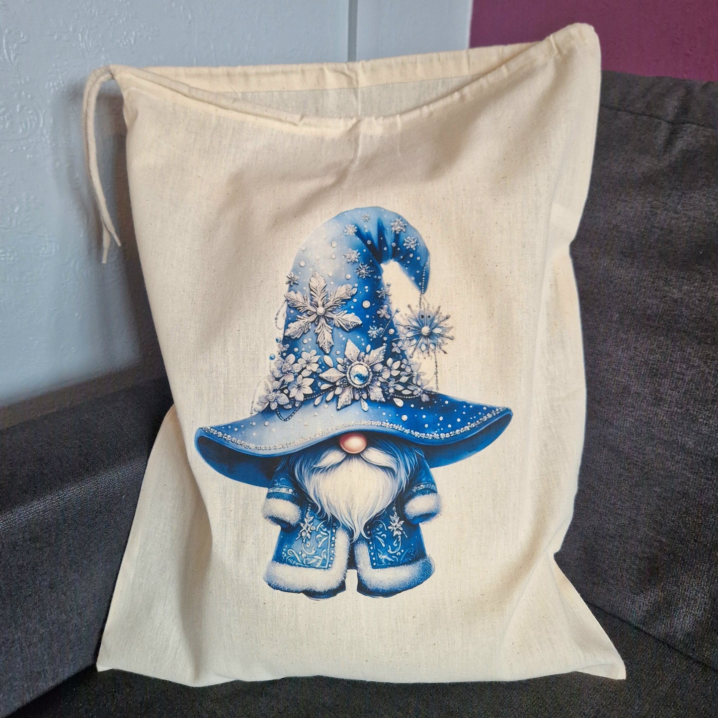 Snowflake christmas gonk santa sack